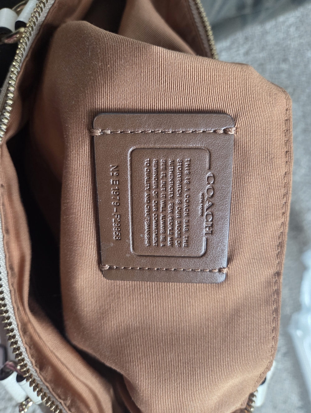 Coach Bag - Picture 7 of 9